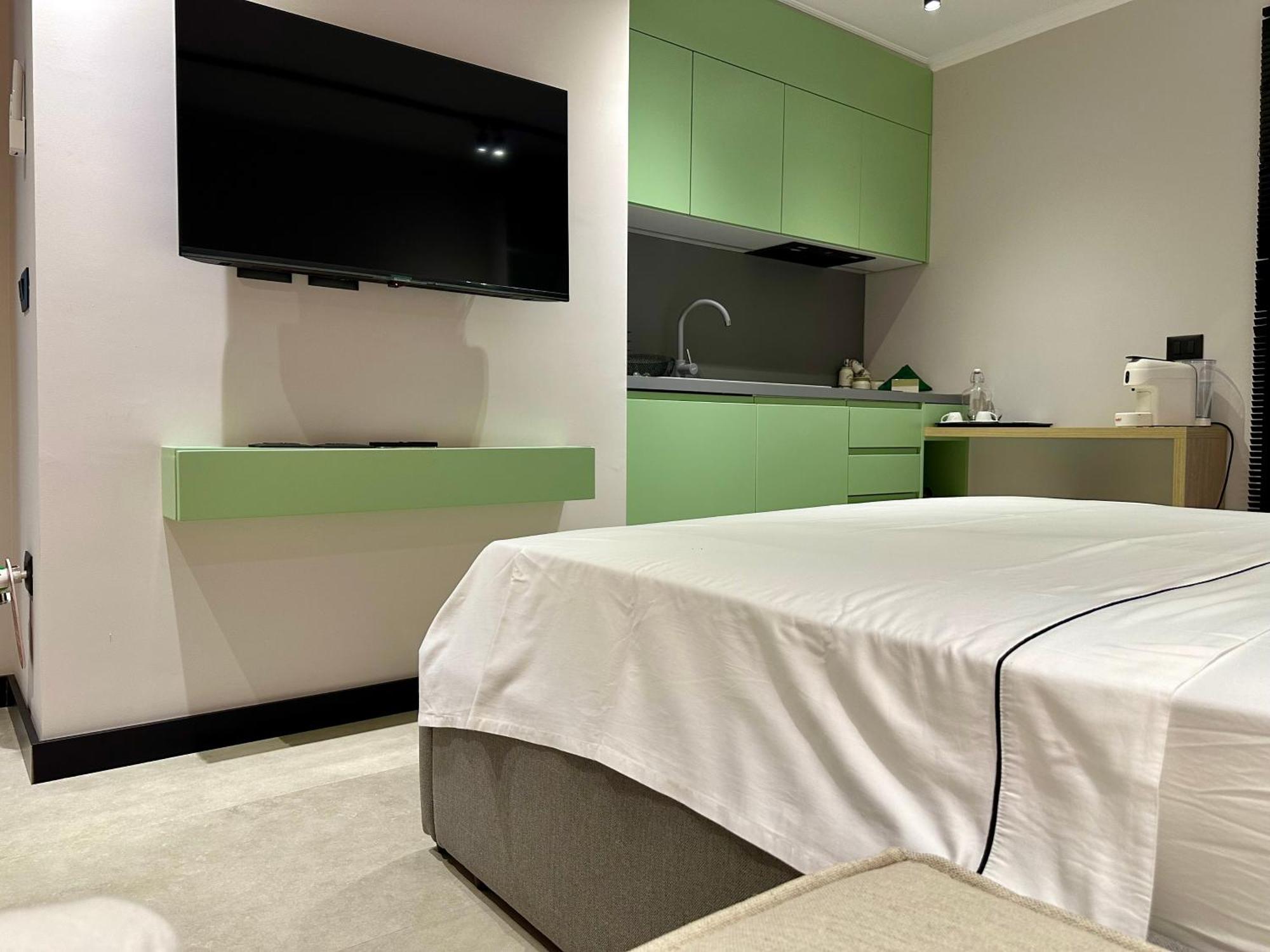 Lili'S Tirana Center Apartments ภายนอก รูปภาพ