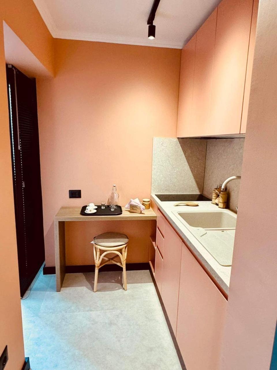 Lili'S Tirana Center Apartments ภายนอก รูปภาพ